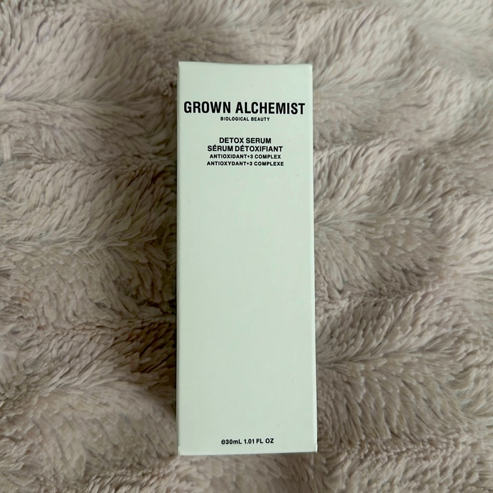 GROWN ALCHEMIST. DETOX SERUM. ANTIOXIDANT  + 3 COMPLEX.